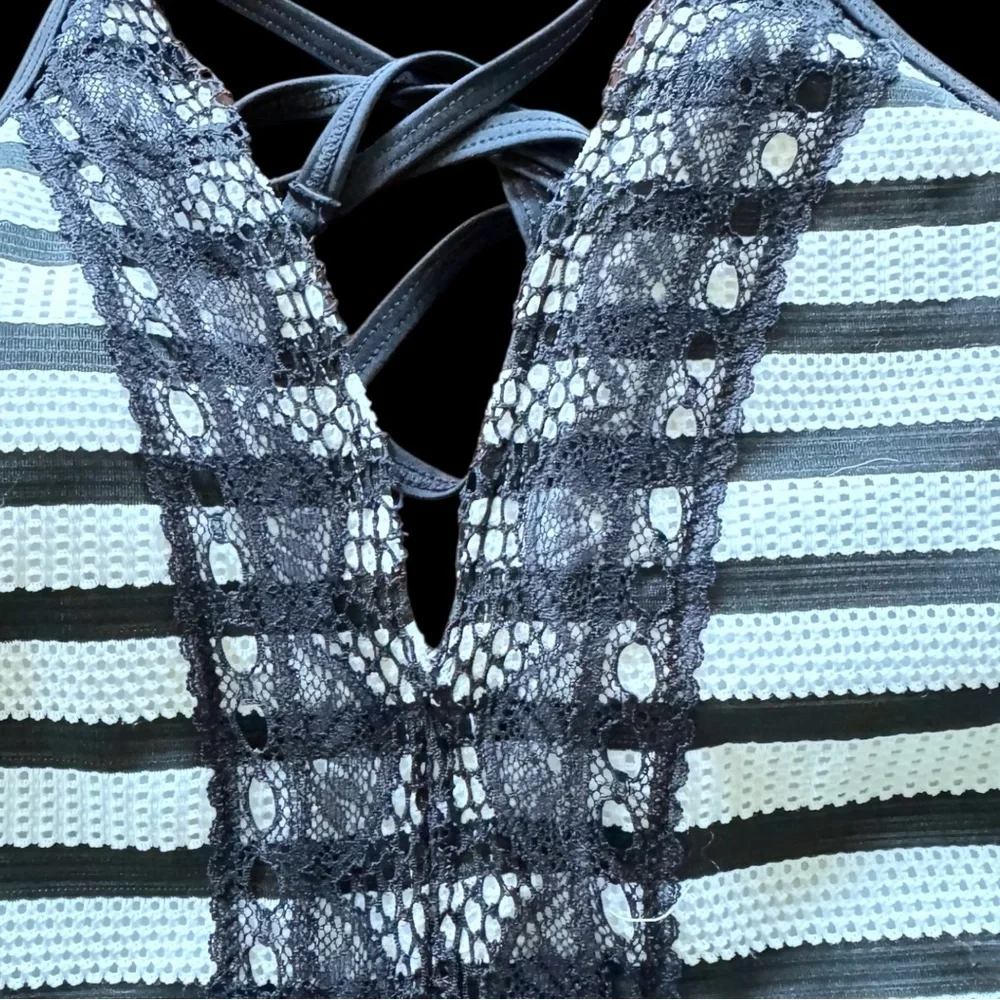 NWT Cyn & Luca White & Black Stripe Lace One Piece Bathing Suit - Picture 5 of 15